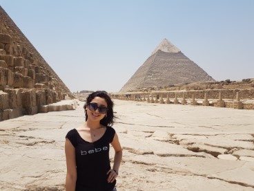 Photo of a girl in front of Pyramids